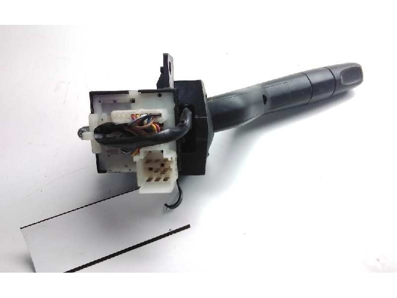 Recambio de mando intermitentes y limpia para scania serie p/g/r (l-clase) 12.7 diesel referencia OEM IAM 1542529  