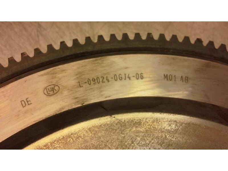 Recambio de volante motor para nissan qashqai (j11) 1.6 dci turbodiesel cat referencia OEM IAM R9M405  123103008R