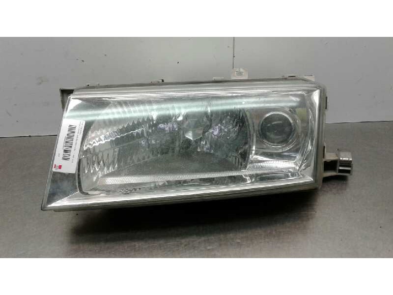 Recambio de faro izquierdo para skoda octavia berlina (1u2) 1.9 tdi referencia OEM IAM   