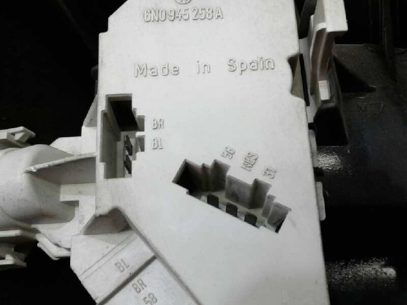 Recambio de piloto trasero derecho para volkswagen polo berlina (6n1) confort referencia OEM IAM   