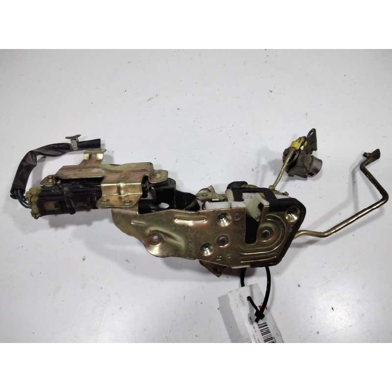Recambio de cerradura puerta delantera derecha para hyundai sonata (y3) 2.0 16v gls dohc referencia OEM IAM 8132034012  