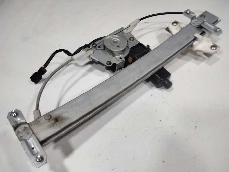 Recambio de elevalunas trasero derecho para hyundai sonata (y3) 2.0 16v gls dohc referencia OEM IAM 8340434011  