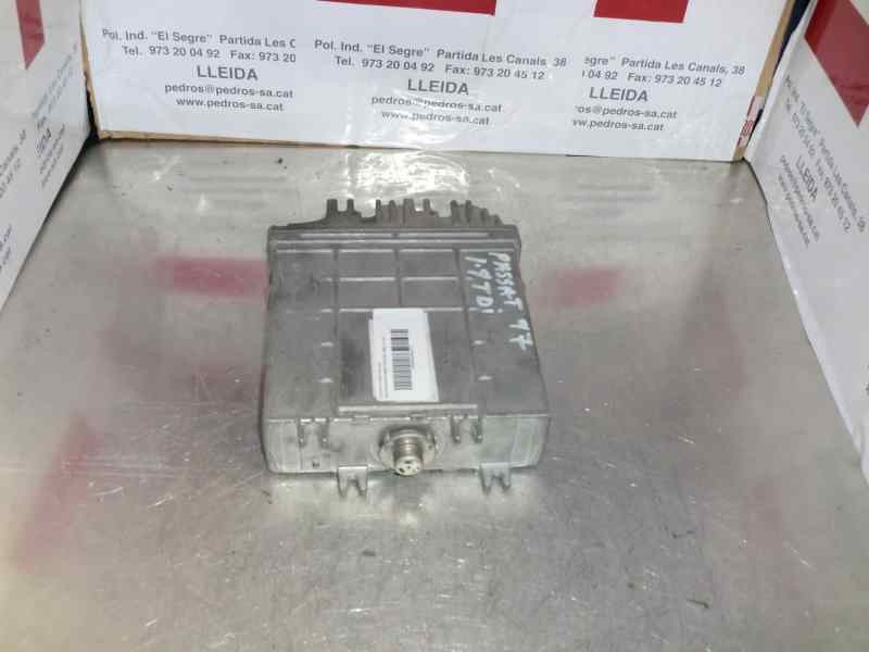 Recambio de centralita motor uce para volkswagen passat berlina (3b2) 1.9 tdi referencia OEM IAM 0281001655 302 34097
