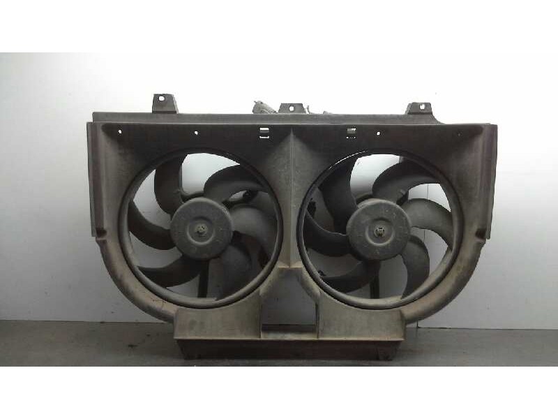 Recambio de electroventilador para nissan serena (c23m) 2.3 diesel referencia OEM IAM 214107C052  