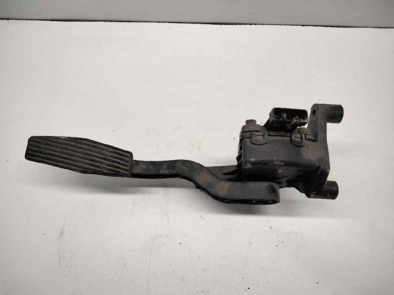 Recambio de pedal acelerador para opel meriva 1.7 16v cdti referencia OEM IAM 93335443  