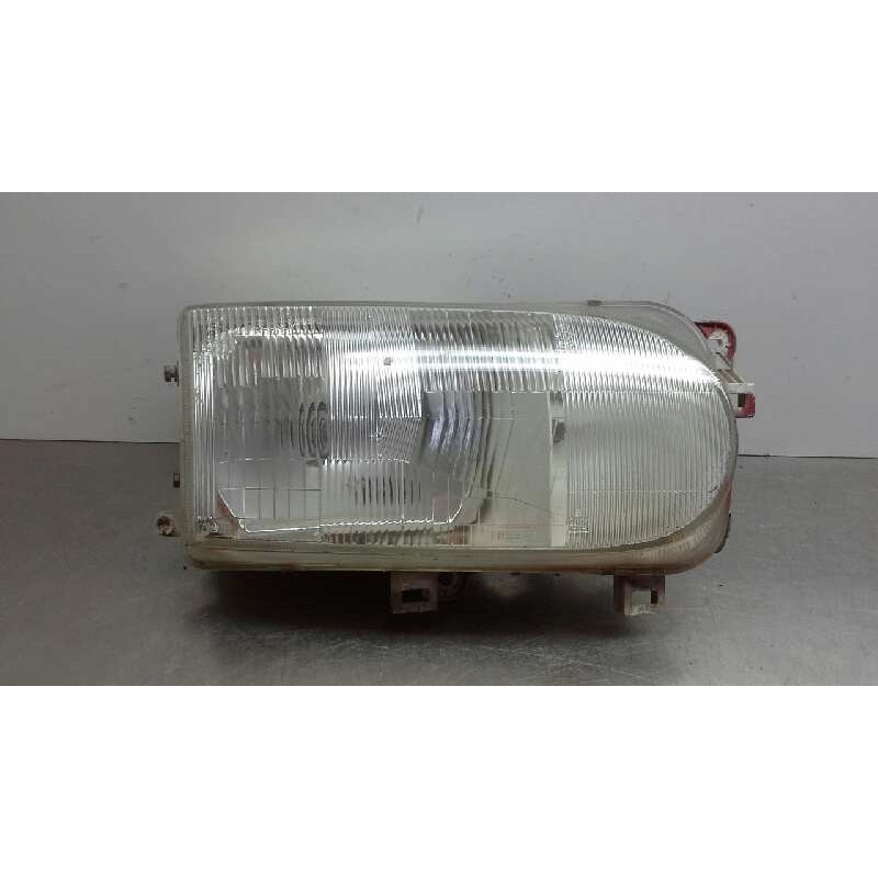 Recambio de faro derecho para nissan serena (c23m) 2.3 diesel referencia OEM IAM   