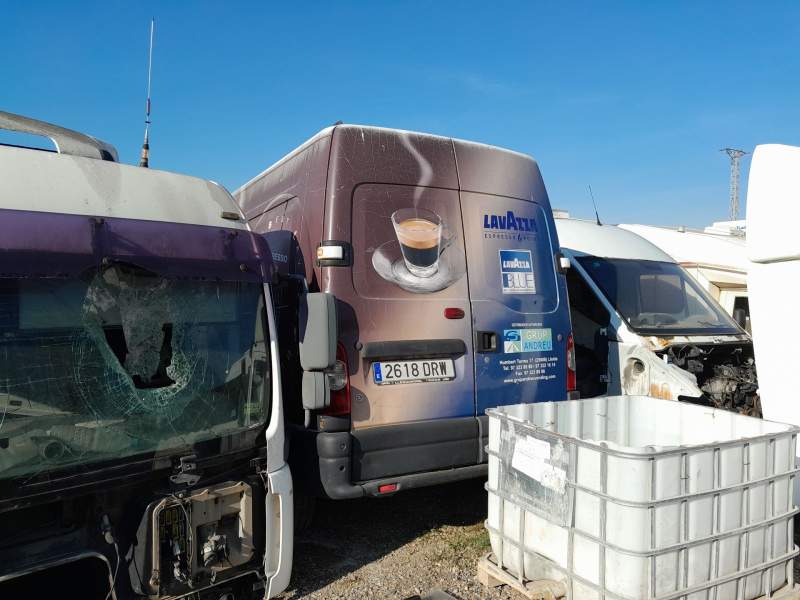 opel movano a autobús (x70) del año 2024