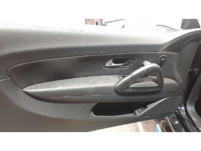 volkswagen scirocco (137) del año 2009