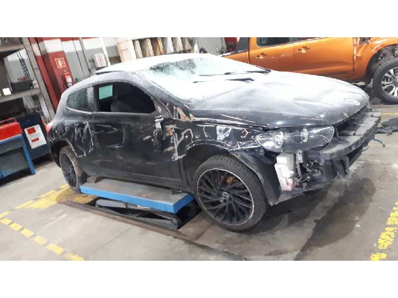 volkswagen scirocco (137) del año 2009