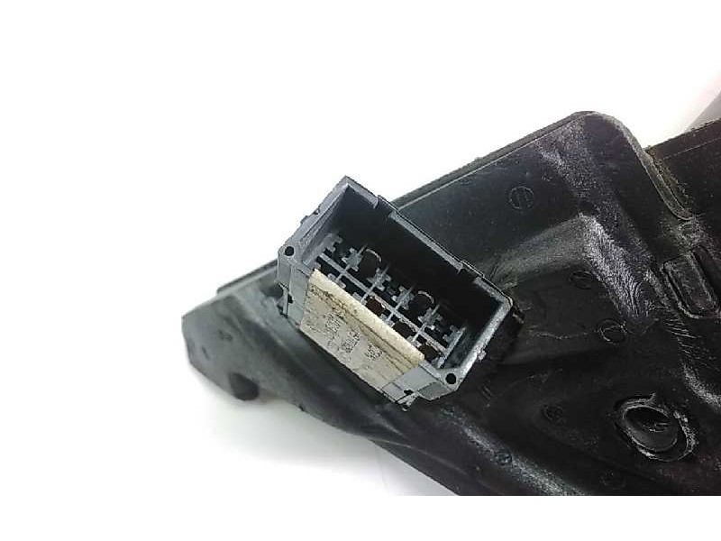 Recambio de retrovisor izquierdo para audi a3 (8l) 1.6 ambiente referencia OEM IAM   