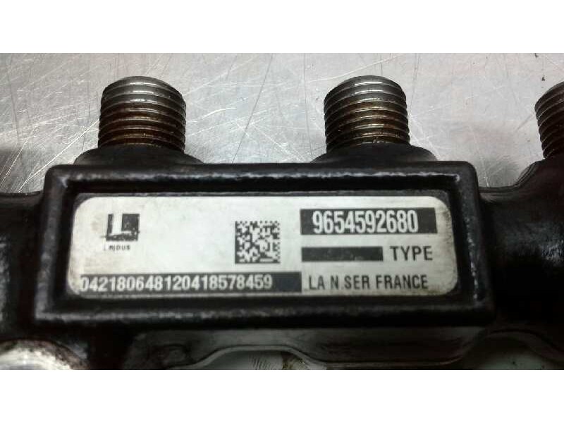 Recambio de rampa inyectora para citroen xsara picasso 1.6 hdi 110 exclusive referencia OEM IAM 9654592680  