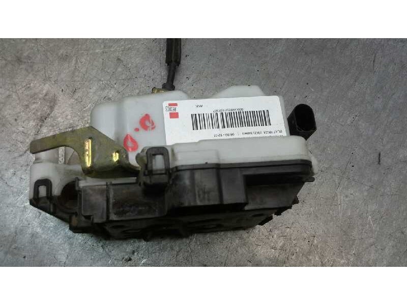 Recambio de cerradura puerta delantera derecha para seat ibiza (6k1) select referencia OEM IAM 833116D  