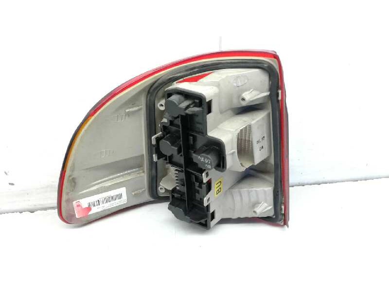 Recambio de piloto trasero derecho para opel astra f berlina referencia OEM IAM   34931