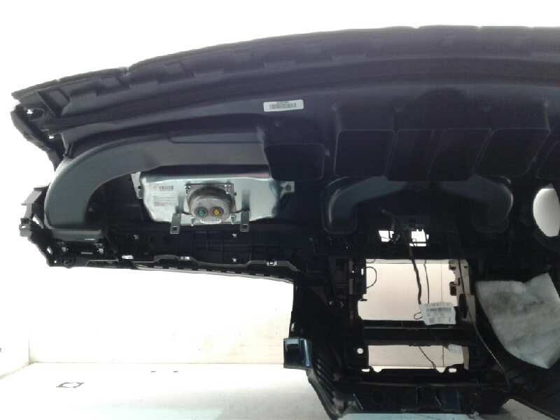 Recambio de salpicadero para mercedes clase m (w166) ml 350 cdi bluetec edition 1 (166.024) referencia OEM IAM A1665402313 A1666