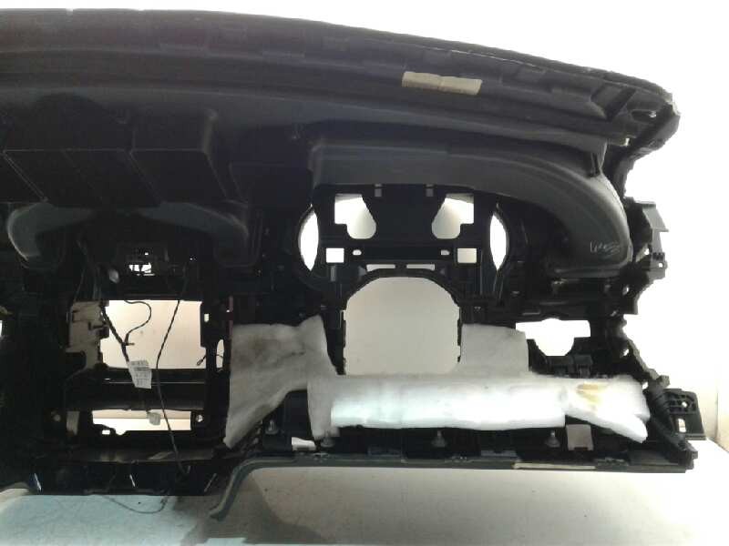 Recambio de salpicadero para mercedes clase m (w166) ml 350 cdi bluetec edition 1 (166.024) referencia OEM IAM A1665402313 A1666