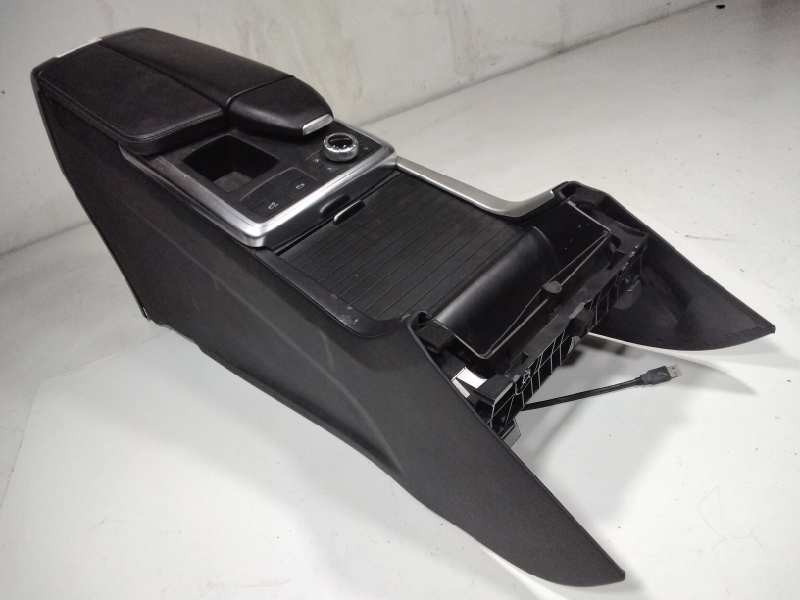 Recambio de consola central para mercedes clase m (w166) ml 350 cdi bluetec edition 1 (166.024) referencia OEM IAM P16905518S127