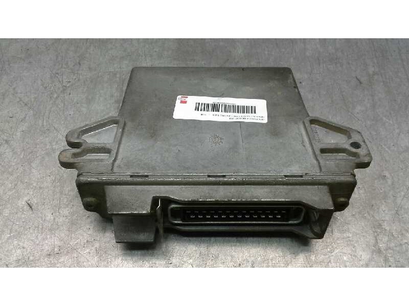 Recambio de centralita motor uce para renault clio ii fase i (b/cbo) 1.9 d referencia OEM IAM 7700104956 250 