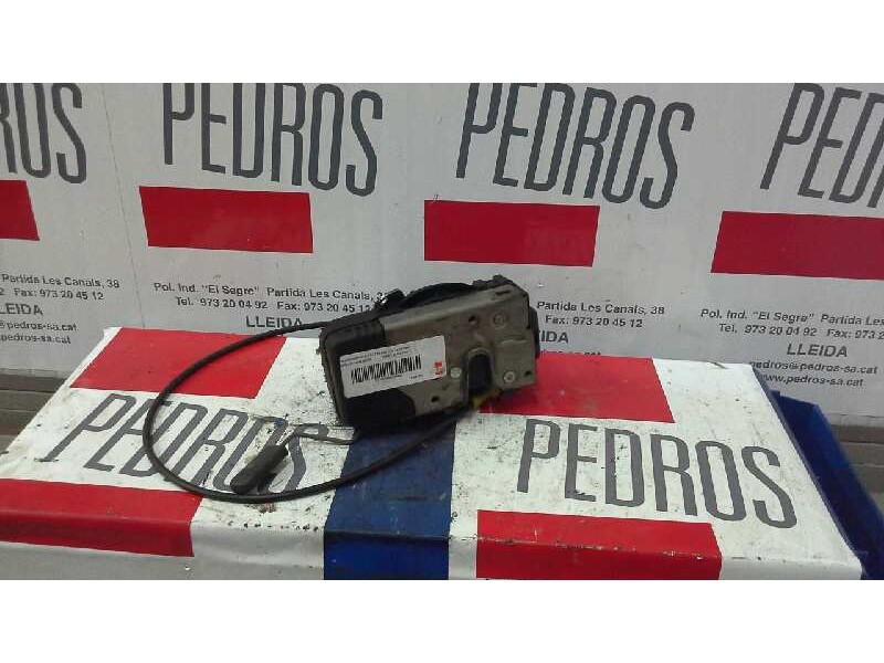 Recambio de cerradura puerta delantera derecha para nissan primastar (x83) 1.9 dci diesel cat referencia OEM IAM   