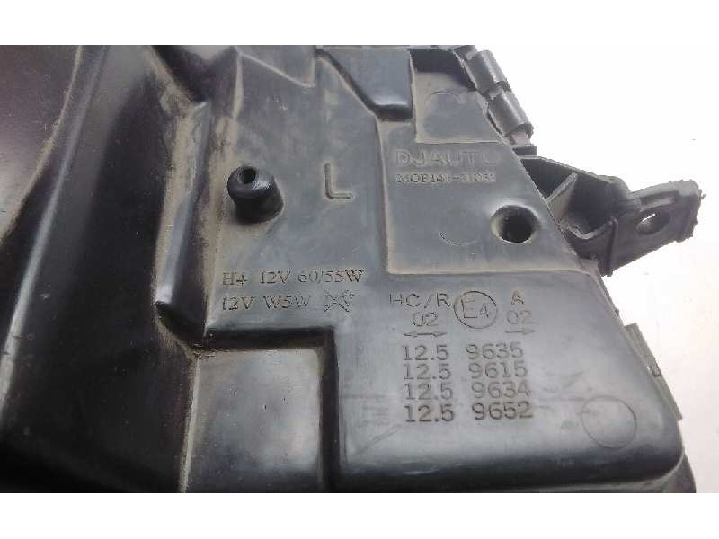 Recambio de faro izquierdo para opel vectra b berlina referencia OEM IAM MOP141H031  