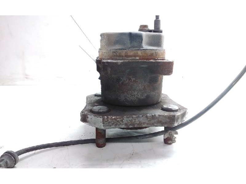 Recambio de buje trasero derecho para nissan nv 200 (m20) 1.5 dci cat referencia OEM IAM   