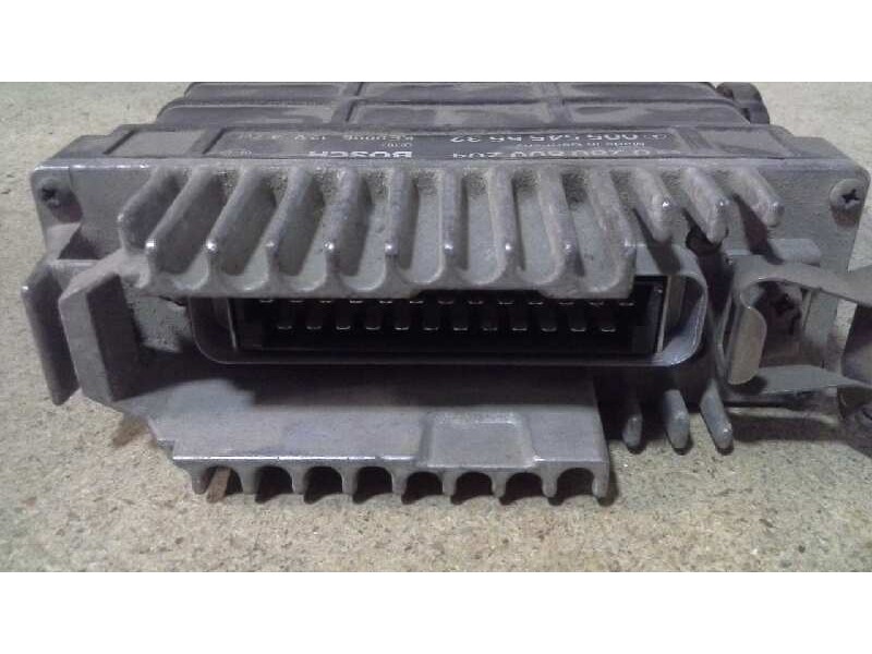 Recambio de centralita motor uce para mercedes clase c (w201) berlina e 190 (201.024) referencia OEM IAM 0280800204 0055455532 3