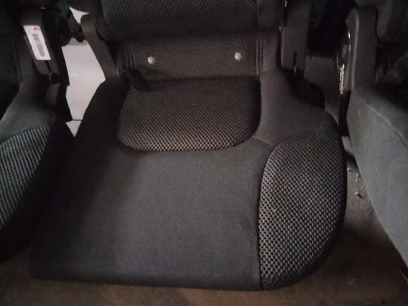 Recambio de juego asientos completo para nissan navara pick-up (d40m) referencia OEM IAM   