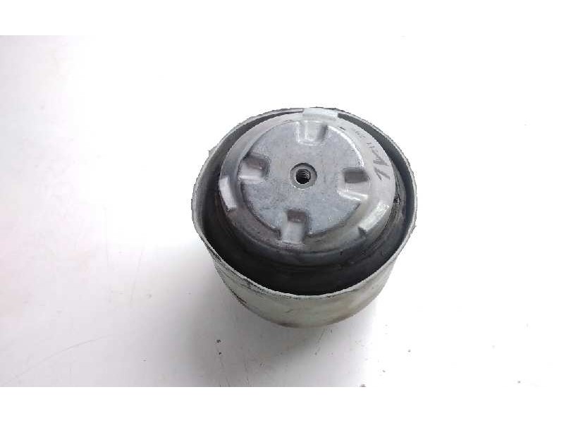 Recambio de soporte motor para mercedes clase slk (w172) roadster referencia OEM IAM 2112401917  