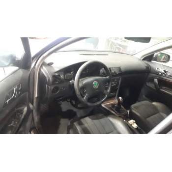 skoda superb (3u4) del año 2005