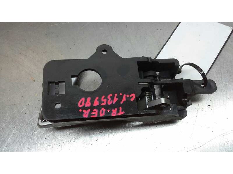 Recambio de maneta interior trasera derecha para hyundai santa fe (bm) referencia OEM IAM   