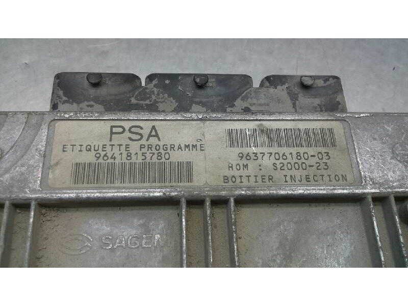 Recambio de centralita motor uce para peugeot 206 berlina e-music referencia OEM IAM 9641815780 9637706180-03 21645547-7