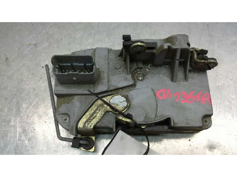 Recambio de cerradura puerta delantera derecha para peugeot 206 berlina e-music referencia OEM IAM   