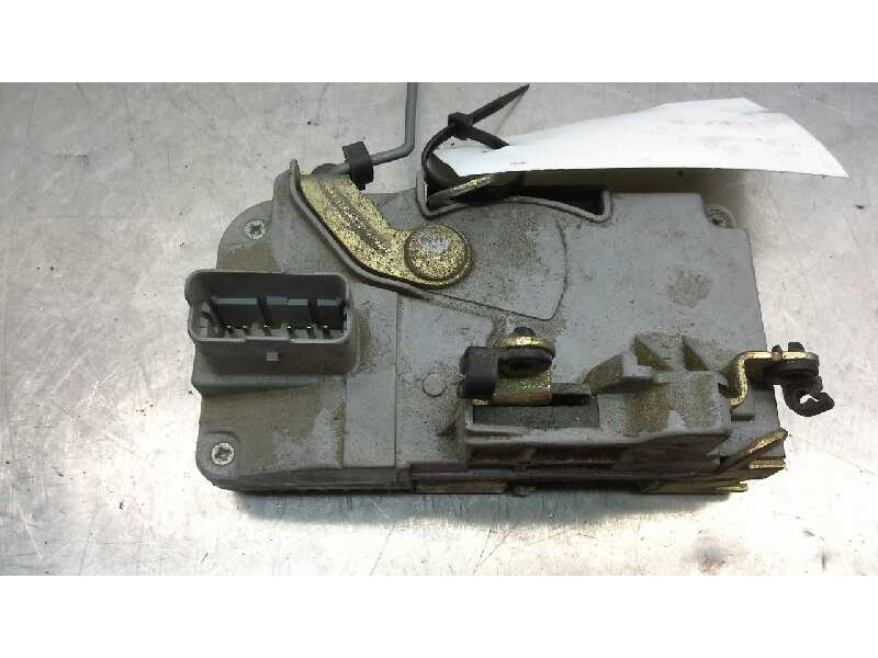 Recambio de cerradura puerta delantera izquierda para peugeot 206 berlina e-music referencia OEM IAM   