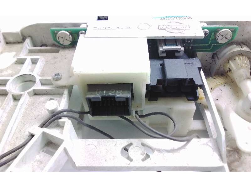 Recambio de mando climatizador para nissan terrano/terrano.ii (r20) referencia OEM IAM EG08136701  