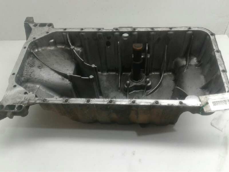 Recambio de carter para mercedes vito (w638) caja cerrada 108 cdi  (638.094) referencia OEM IAM R6110140202  