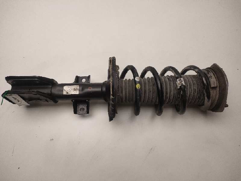 Recambio de amortiguador delantero derecho para volkswagen crafter kasten (sy) 2.0 tdi referencia OEM IAM 2N0413031BM  