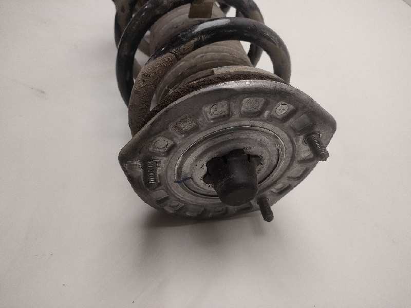 Recambio de amortiguador delantero derecho para volkswagen crafter kasten (sy) 2.0 tdi referencia OEM IAM 2N0413031BM  