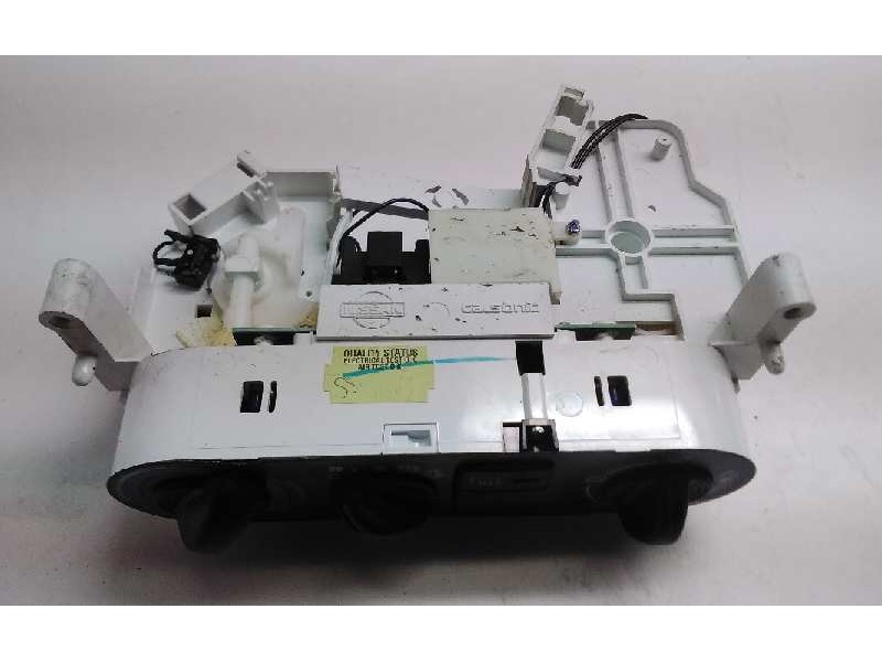 Recambio de mando climatizador para nissan terrano/terrano.ii (r20) referencia OEM IAM EG08136701  