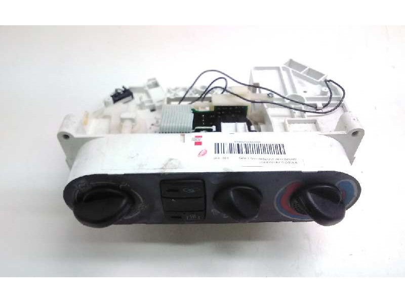 Recambio de mando climatizador para nissan terrano/terrano.ii (r20) referencia OEM IAM EG08136701  