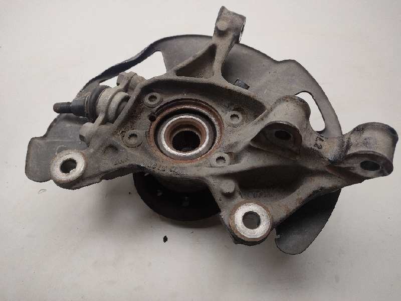 Recambio de mangueta delantera izquierda para volkswagen crafter kasten (sy) 2.0 tdi referencia OEM IAM 2N0407621D  