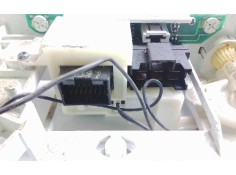 Recambio de mando climatizador para nissan terrano/terrano.ii (r20) referencia OEM IAM EG08136701   2