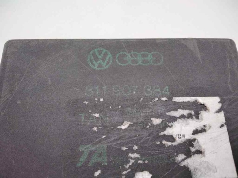 Recambio de centralita motor uce para volkswagen golf iii berlina (1h1) 2.0 referencia OEM IAM 811907384  35600