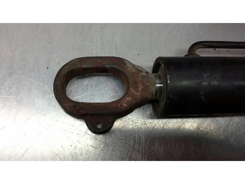 Recambio de pistón abatimiento cabina para man f 90 15.192 f referencia OEM IAM   