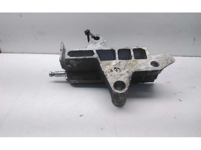 Recambio de tensor correa distribucion para audi a4 berlina (8e) 1.8 t referencia OEM IAM   