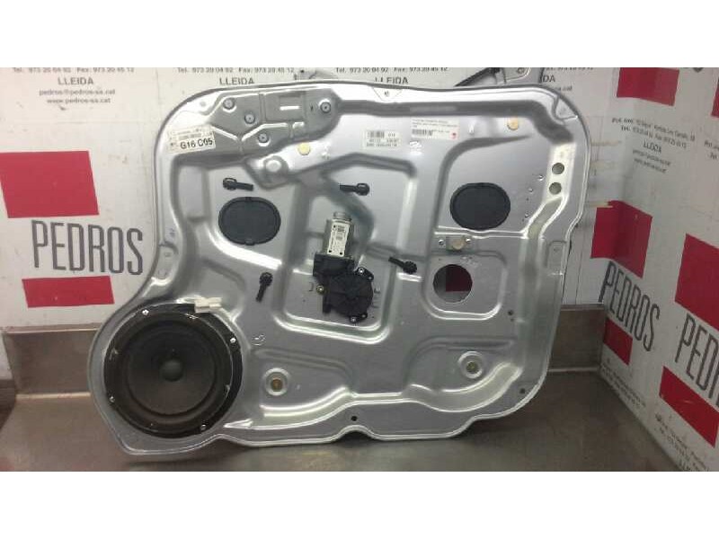 Recambio de elevalunas delantero derecho para hyundai santa fe (bm) 2.2 crdi classic (2wd) referencia OEM IAM 824812B000  