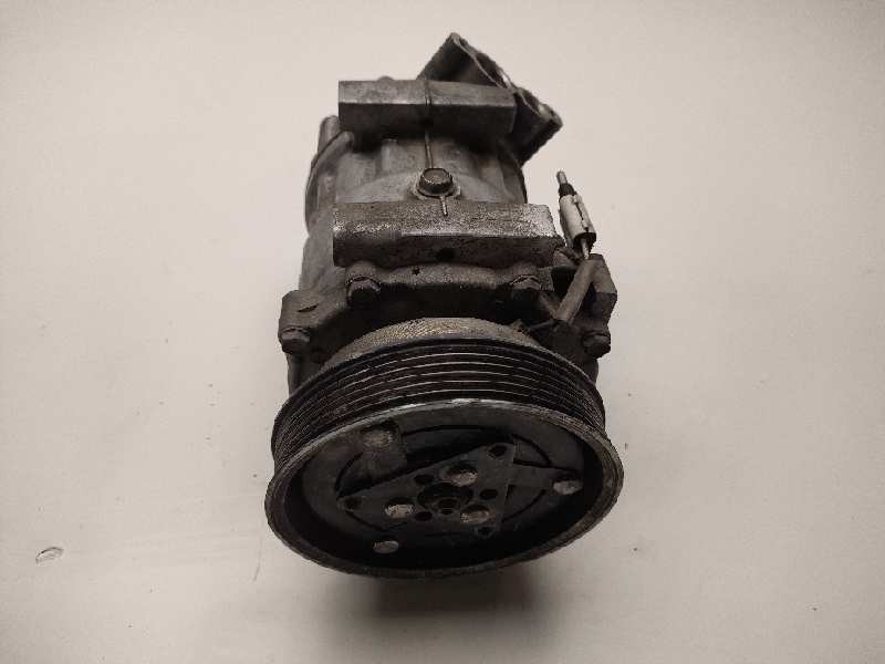 Recambio de compresor aire acondicionado para dacia duster sl audacia 4x4 referencia OEM IAM 4299808144  