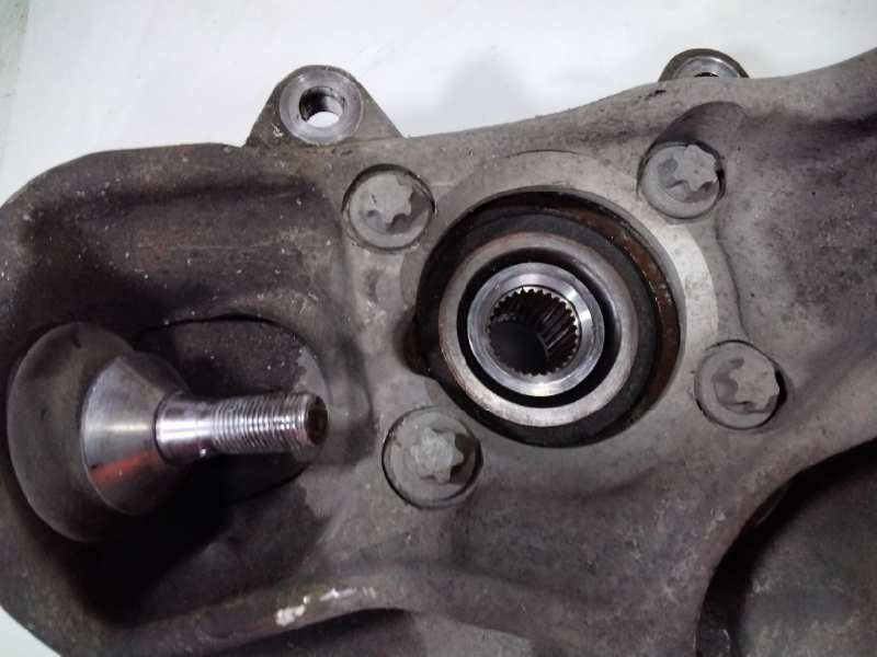 Recambio de mangueta delantera izquierda para mercedes clase m (w166) ml 350 cdi bluetec edition 1 (166.024) referencia OEM IAM 