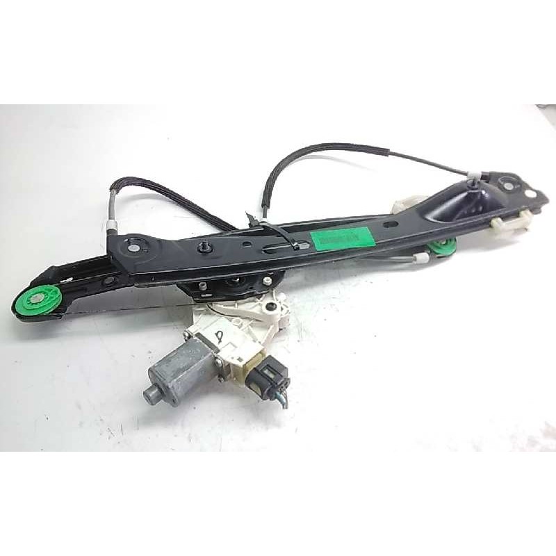 Recambio de paragolpes trasero para bmw serie 1 berlina (e81/e87) 118d referencia OEM IAM 0130822227  