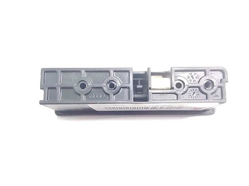 Recambio de maneta exterior porton para audi a4 avant (8e) 2.0 tdi referencia OEM IAM 8P4827574FKZ  