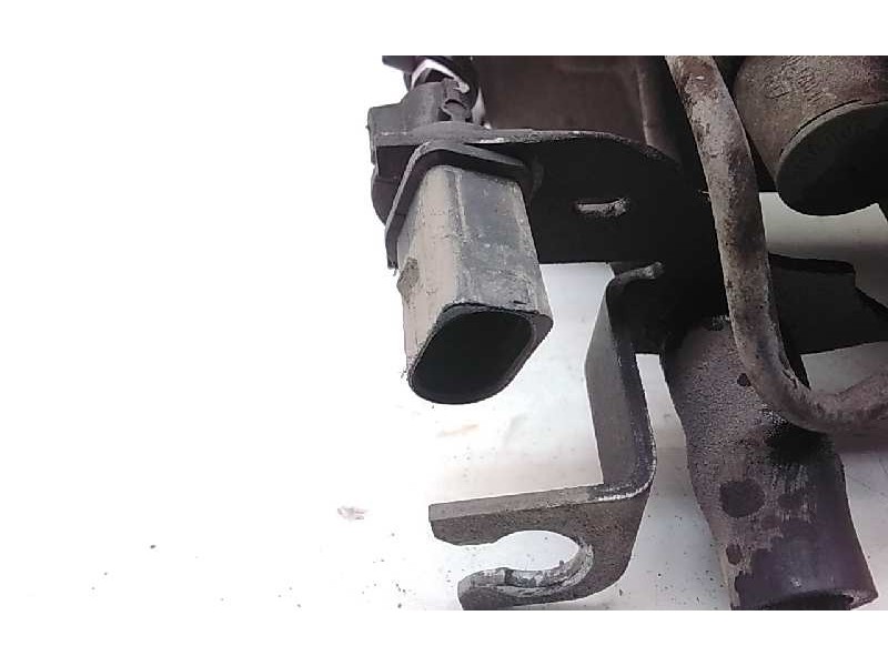 Recambio de pinza freno delantera derecha para audi a4 avant (8e) 2.0 tdi referencia OEM IAM 8E0615124A  