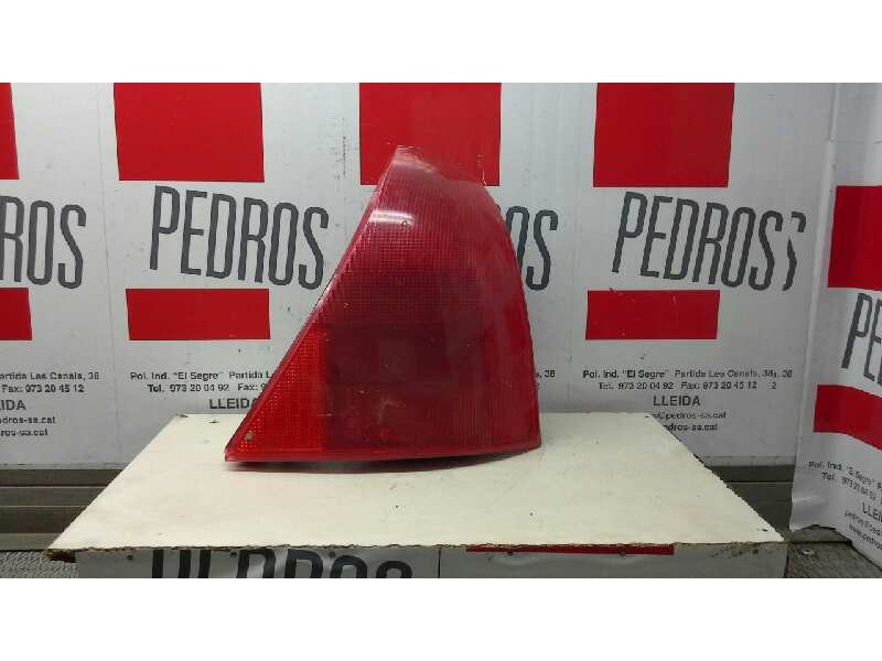Recambio de piloto trasero derecho para renault clio ii fase i (b/cbo) 1.4 16v rxe b/c0l referencia OEM IAM   